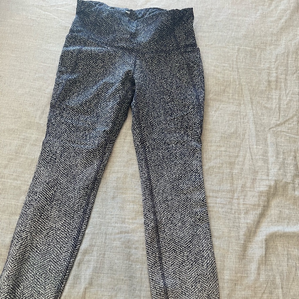 All in motion leggings